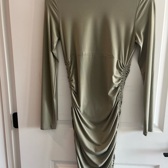Sage Ruched Dress - Picture 3 of 4